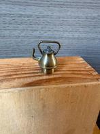 Ketel met los deksel - hxbxd 2.8x2.3x1.7cm - koper ??, Ophalen of Verzenden, Zo goed als nieuw, Poppenhuis