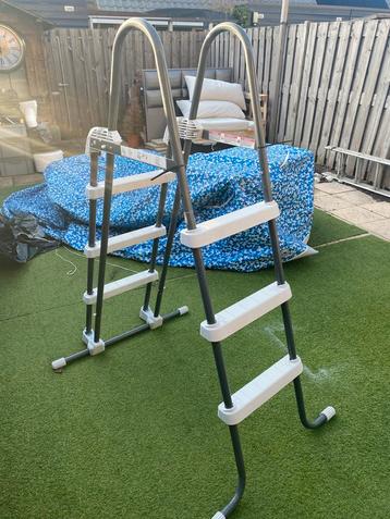 Zwembad Trap beschikbaar voor biedingen