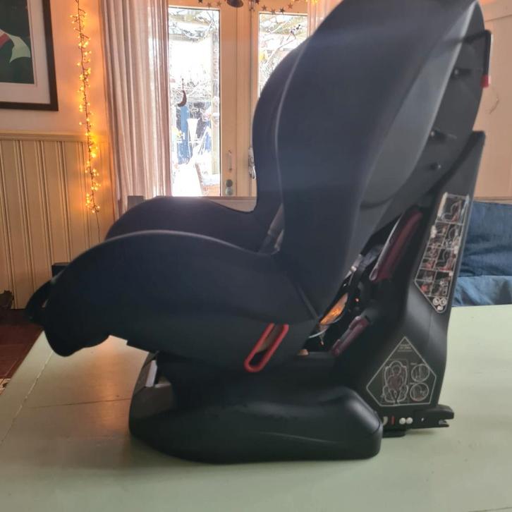 Kidsriver Autostoel, Kinderen en Baby's, Autostoeltjes, Zo goed als nieuw, Overige merken, 9 t/m 36 kg, Autogordel of Isofix, Verstelbare rugleuning
