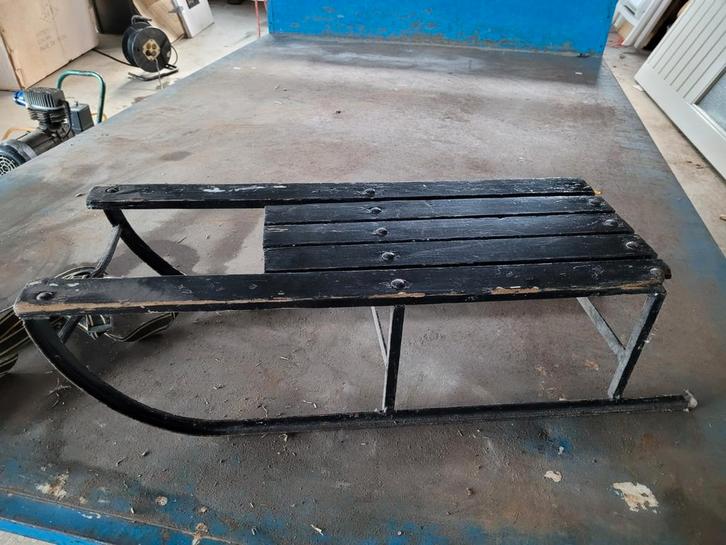 Vintage Slee Zwart Hout en IJzer, Kinderen en Baby's, Speelgoed | Buiten | Sleeën, Gebruikt, Hout, Ophalen of Verzenden