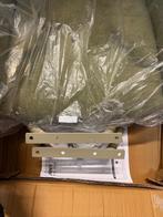 WOOOD Jenny Eetkamerstoel - Polyester - Sage - 80x58x58, Huis en Inrichting, Stoelen, Dtrendingshop@gmail.com, Overige kleuren