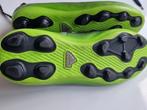 Nike voetbal schoenen maat 35, Fietsen en Brommers, Fietsaccessoires | Fietskleding, Ophalen of Verzenden, Zo goed als nieuw, Schoenen
