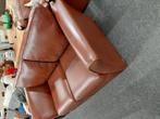 Kasteel model lederen chesterfield bank met certificaat, Huis en Inrichting, Ophalen, Gebruikt, Chesterfield kasteelmodel, Rechte bank