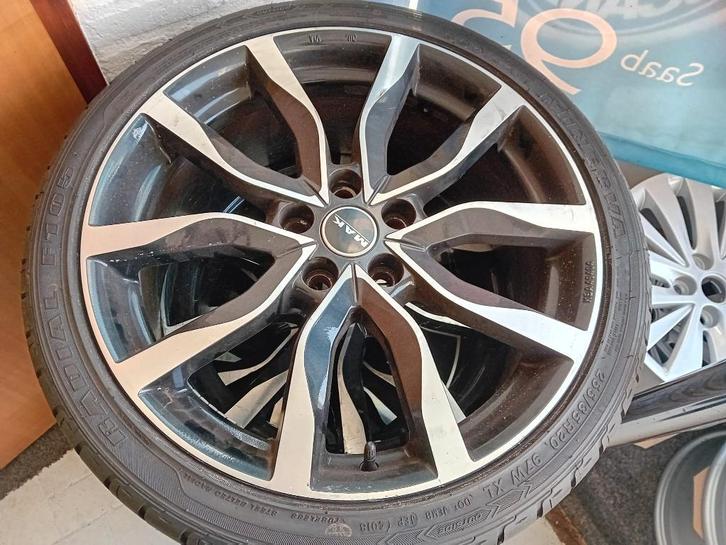 Velgensets met winter- of zomerbanden verschillende Saabs, Auto-onderdelen, Banden en Velgen, Banden en Velgen, Winterbanden, 15 inch