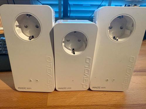 Koopje: Devolo Magic 2 Wifi 2-1 , helemaal compleet., Computers en Software, WiFi-versterkers, Gebruikt, Ophalen of Verzenden