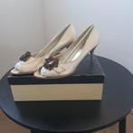 In nieuwstaat mooie pumps maat 38 van Jannette jeune, Ophalen, Pumps, Beige, Nieuw