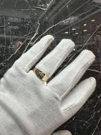 14k Gouden Massieve Zegelring, 19 tot 20, Heer, Nieuw, Ophalen of Verzenden