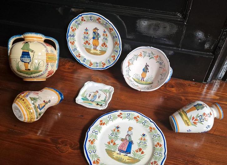 Henriot Quimper servies - handgeschilderd, Antiek en Kunst, Antiek | Keramiek en Aardewerk, Ophalen of Verzenden