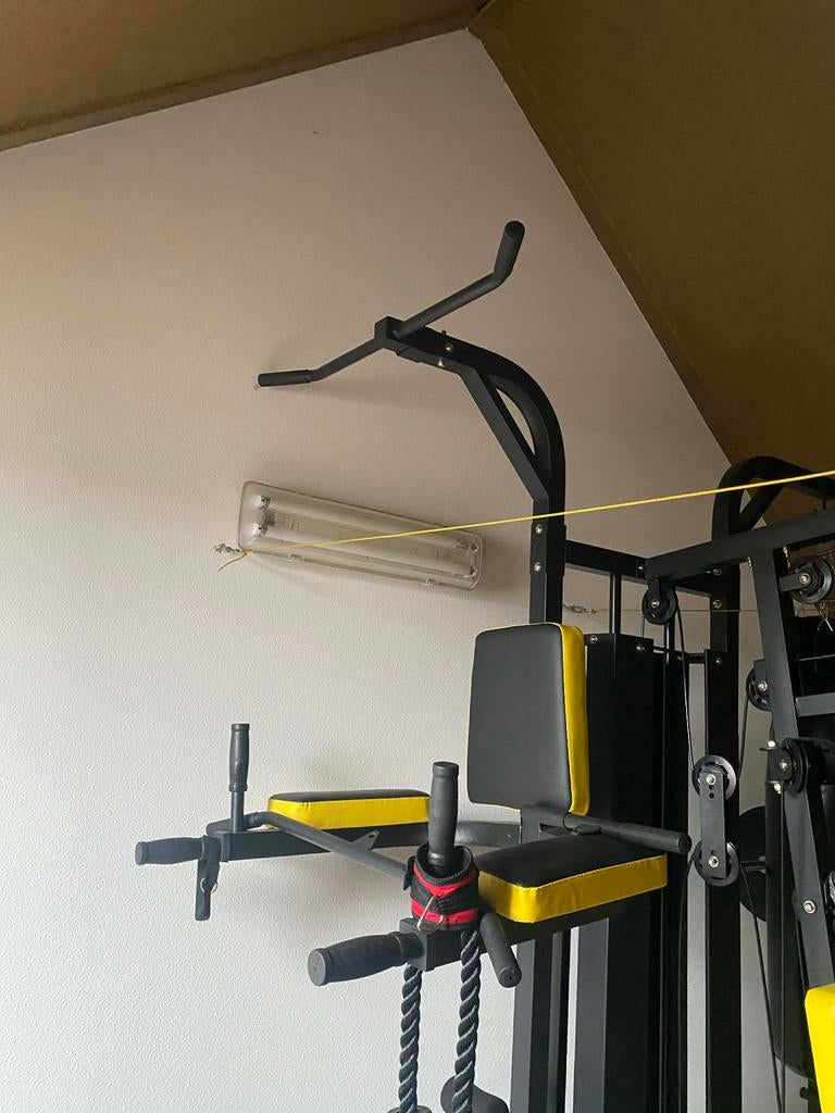 Krachtstation, Sport en Fitness, Fitnessapparatuur, Ophalen, Zo goed als nieuw, Metaal, Krachtstation