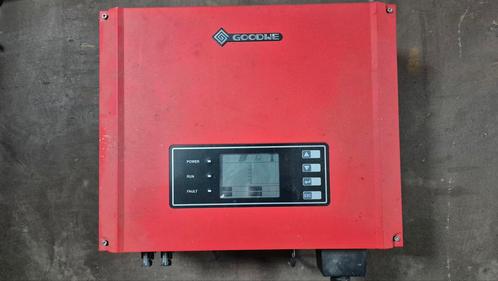 GoodWe GWE5000-DT 5.2kW en Solivia 5.0 omvormer, Doe-het-zelf en Verbouw, Zonnepanelen en Toebehoren, Zo goed als nieuw, Overige typen