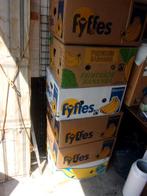 dozen vol met verkoop spullen, Ophalen, Zo goed als nieuw