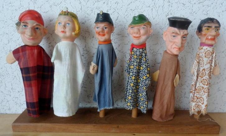 6 zeer oude poppenkastpoppen op standaard, Antiek en Kunst, Antiek | Speelgoed, Ophalen of Verzenden