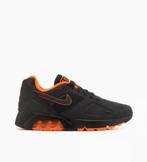 Nike Air 180 ‘Hyper Crimson’ - maat 44, Zwart, Nike, Nieuw, Ophalen of Verzenden