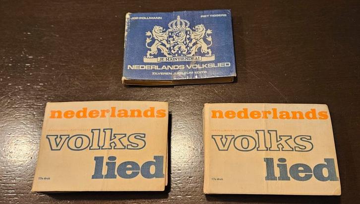 3x Nederlands volkslied  bundel, Boeken, Muziek, Gelezen, Artiest, Ophalen of Verzenden