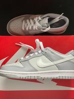 Nike Dunk Low Two-toned grey 36, Nieuw, Sneakers of Gympen, Nike, Verzenden