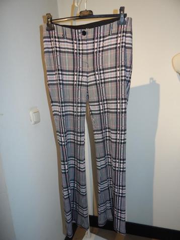 Marccain stretch broek in mooie ruiten print N5/42 beschikbaar voor biedingen