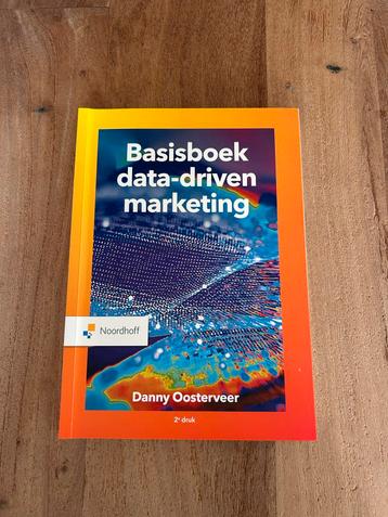 Basisboek data driven marketing beschikbaar voor biedingen