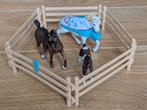 Schleich Paarden Familie met Hek, Ophalen of Verzenden, Gebruikt