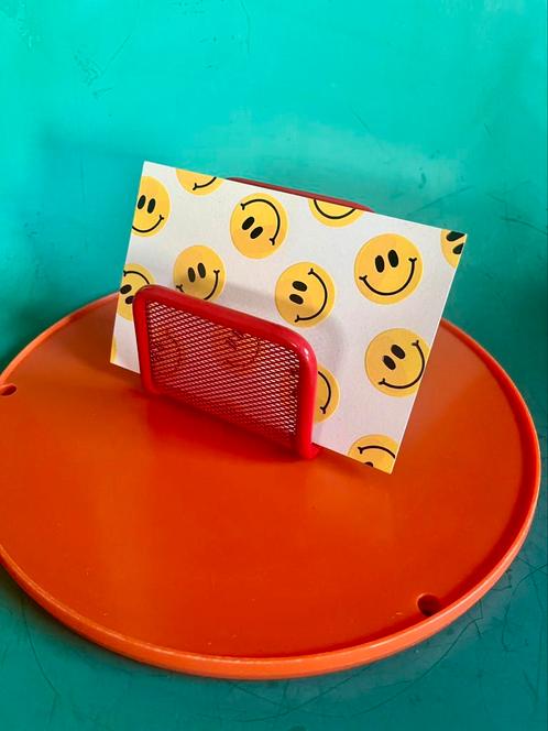 Retro brievenhouder pilastro memphis gelakt rood metaal, Diversen, Bureau-accessoires, Nieuw, Ophalen of Verzenden