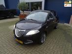 Lancia Ypsilon 0.9 TwinAir Platinum, Auto's, Euro 5, Gebruikt, 400 kg, Zwart