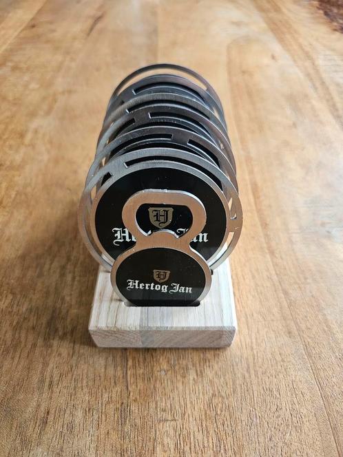 Mooie RVS HERTOG JAN onderzetters met RVS opener, Verzamelen, Biermerken, Nieuw, Overige typen, Hertog Jan, Ophalen of Verzenden