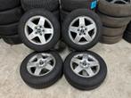5x114.3 15 inch Kia Venga, IX20 winterbanden set., Ophalen, 16 inch, Banden en Velgen, Winterbanden