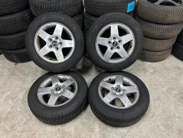 5x114.3 15 inch Kia Venga, IX20 winterbanden set. beschikbaar voor biedingen