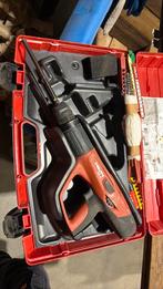 Hilti dx5 met gratis isolatie schotels, Ophalen of Verzenden, Zo goed als nieuw