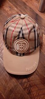 Burberry pet, Ophalen of Verzenden, Zo goed als nieuw