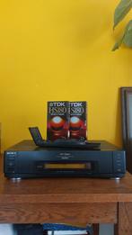 SONY SLV-E1000VC incl. AB, handleiding en 2  tapes (defect), Ophalen of Verzenden, Niet werkend, VHS-speler of -recorder