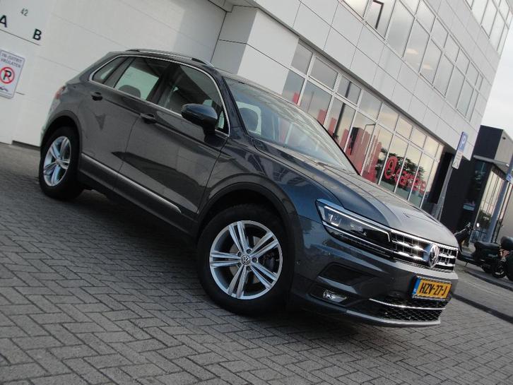 TIGUAN 1.5 TSI/AUTOMAAT/2020/elektrische trekhaak/HEAD-UP, Auto's, Volkswagen, Bedrijf, Tiguan, ABS, Achteruitrijcamera, Adaptieve lichten