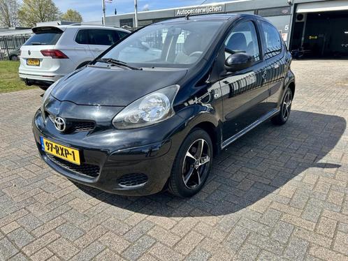Toyota Aygo 1.0-12V - 5Drs - Nette Auto, Auto's, Toyota, Aygo, ABS, Airbags, Airconditioning, Elektrische ramen, Radio, Startonderbreker