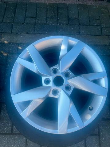 Skoda Octavia 17 inch velgen - Zo goed als nieuw! beschikbaar voor biedingen