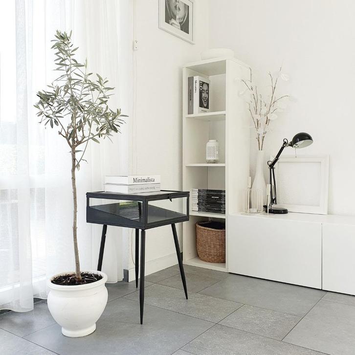 Show kastje, bijzettafel  Mica Glenn, Huis en Inrichting, Kasten | Vitrinekasten, Gebruikt, Minder dan 100 cm, 50 tot 100 cm, 25 tot 50 cm