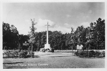 (387-210-049) Oosterbeek Airborne Cemetery beschikbaar voor biedingen