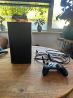Xbox x 1 TB + 4 spellen  320, Ophalen of Verzenden, Gebruikt