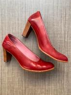 Rode leren pumps Floris van Bommel, maat 38, Ophalen of Verzenden, Zo goed als nieuw, Rood