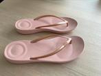 Fitflop iqushion roze teenslippers maat 40, Nieuw, Slippers, Ophalen of Verzenden, Fitflop