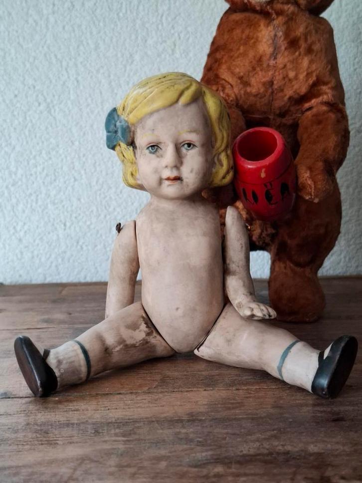 Popje van porselein, Antiek en Kunst, Curiosa en Brocante, Ophalen of Verzenden