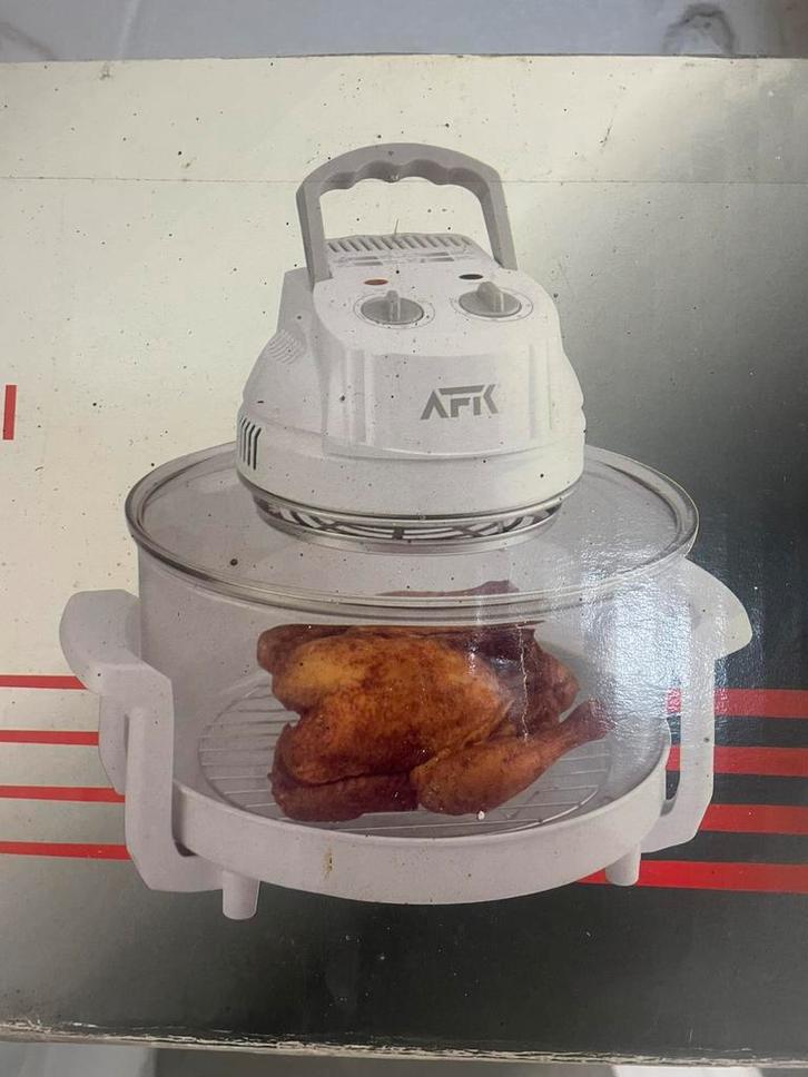Hete lucht oven met grote inhoud, Witgoed en Apparatuur, Ovens, Zo goed als nieuw, Vrijstaand, Oven met grill, 45 tot 60 cm, 45 tot 60 cm