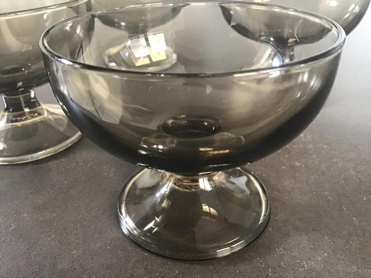 11x Vintage Rook Glazen BP Luminarc Arcoroc Wijn / Dessert, Verzamelen, Glas en Borrelglaasjes, Zo goed als nieuw, Overige typen