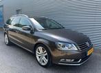 Volkswagen Passat 1.4 TSI 90KW Variant DSG 2012 Bruin, Auto's, Bruin, Origineel Nederlands, Particulier, 750 kg