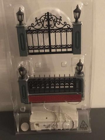 Kerstdorp Hekjes met Verlichting beschikbaar voor biedingen