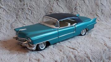 Cadillac Eldorado Convertible 1955 - 1/21.5 Solido Diecast