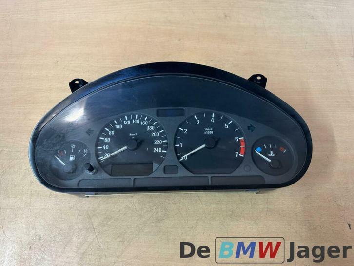 Instrumentenpaneel BMW 3-serie Compact E36 316i 62118361135, Auto-onderdelen, Dashboard en Schakelaars, BMW, Gebruikt, Ophalen of Verzenden