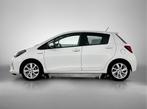 Toyota Yaris 1.5 Hybrid Dynamic | Pano | Cruise Control | LM, 12 maanden, Gebruikt, Euro 6, 4 cilinders