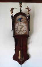 A tickets Friese staartklok van mahonie hout, Antiek en Kunst, Antiek | Klokken, Ophalen