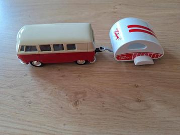 VW Bus met caravan Welly 1:32 ongeveer beschikbaar voor biedingen