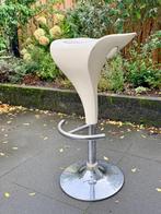 Verstelbare poseer / barkruk - 62-84 cm, Ophalen, Kunststof, Gebruikt, In hoogte verstelbaar