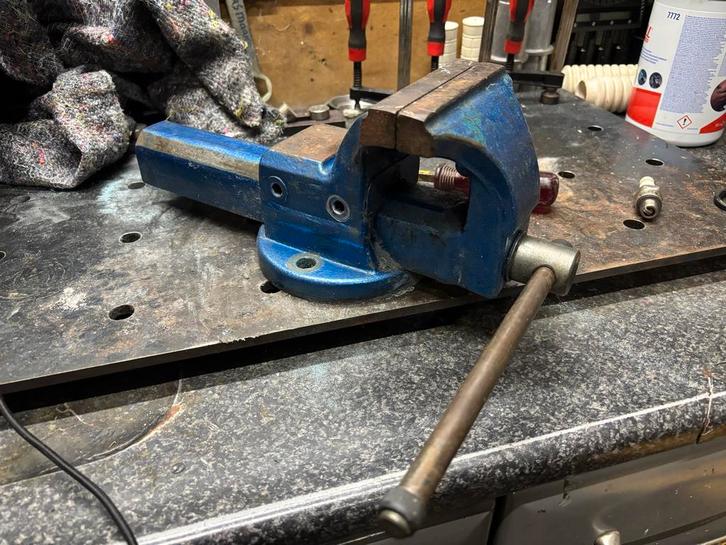 Bankschroef - Werkplaats Gereedschap, Doe-het-zelf en Verbouw, Gereedschap | Handgereedschap, Gebruikt, Ophalen